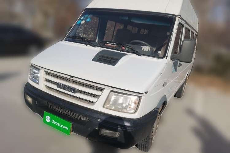 Used Iveco Daily 2014 2.8T - A40 NJ6604AC43S4