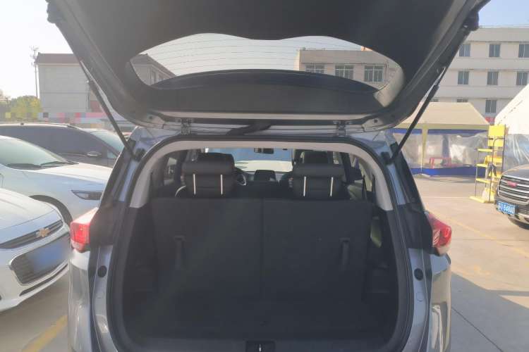 Used Chevrolet Orlando 2018 Redline 530T Automatic Enjoyment Edition (5+2 Model) – China V Standard