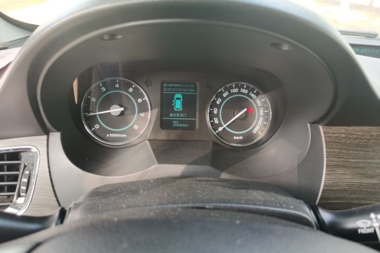 Used JAC Refine M5 2013 2.0T Gasoline Manual Business Edition