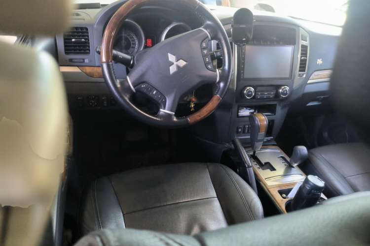 Used Mitsubishi Pajero 2019 3.0L Automatic Prestige Edition