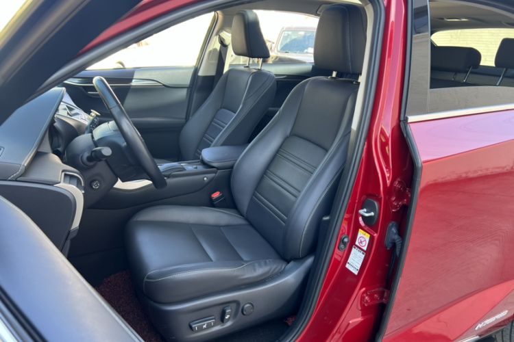 Used Lexus NX 2015 300h All-Wheel-Drive Fēngzhì Edition
