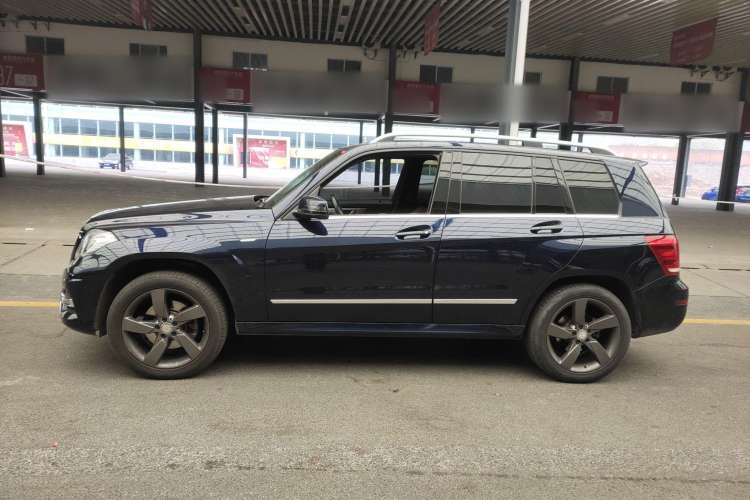 Used Mercedes-Benz GLK-Class 2015 GLK 260 4MATIC Fashion Edition Ultimate Version
