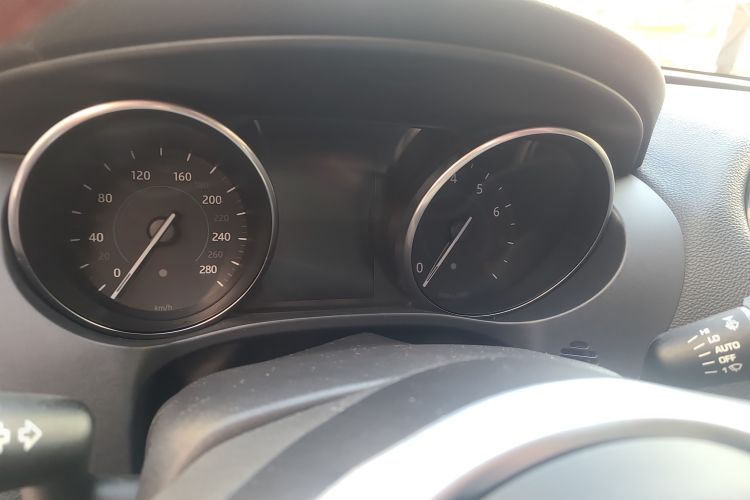 Used Jaguar F-PACE 2016 2.0T Two-Wheel Drive Urban Luxury Edition