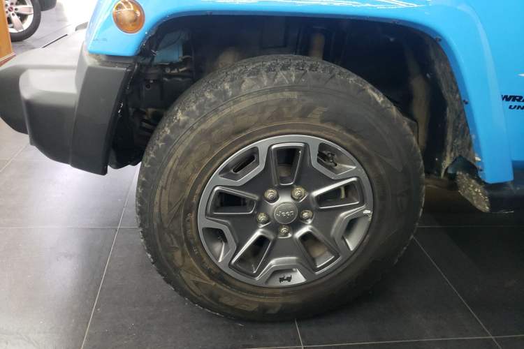 Used Jeep Wrangler 2017 3.0L Sahara Four-Door Comfort Edition