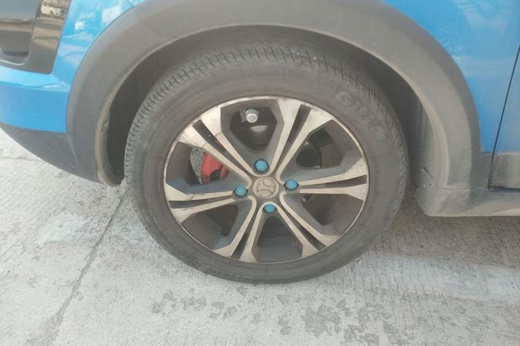 Used BAIC Senova X25 2015 1.5L Manual Elite Edition
