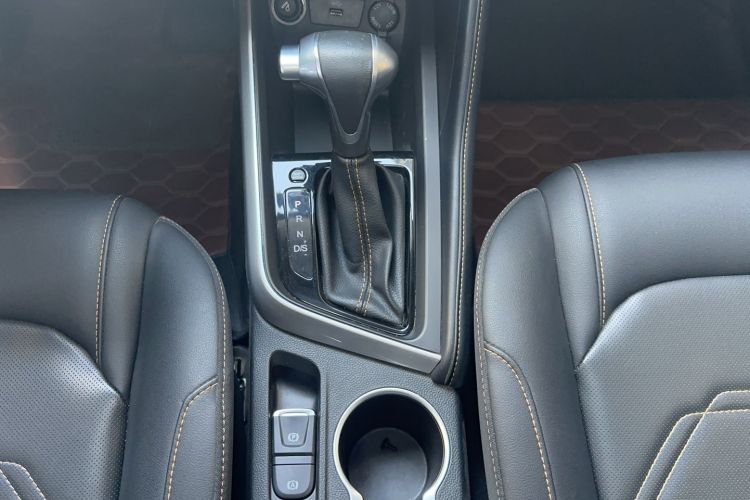 Used JAC Refine S4 2019 1.6L CVT Superior Edition