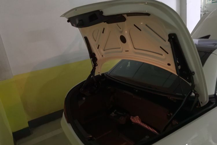 Used Mercedes-Benz SLK-Class 2011 SLK 200 Fashion Model