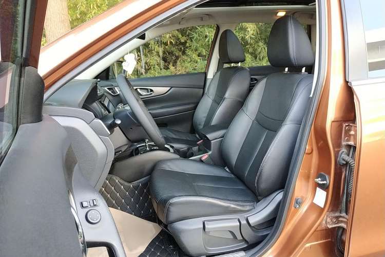 Used Nissan X-Trail 2014 2.0L CVT Comfort Edition 2WD
