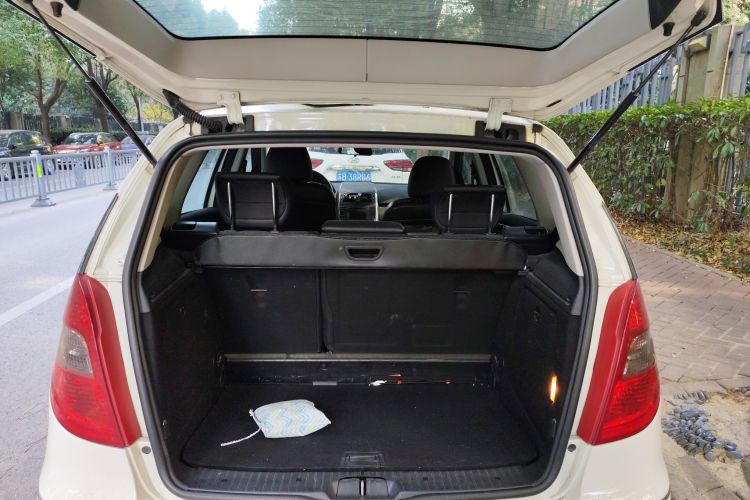 Used Mercedes-Benz A-Class 2011 A 160 Trunk