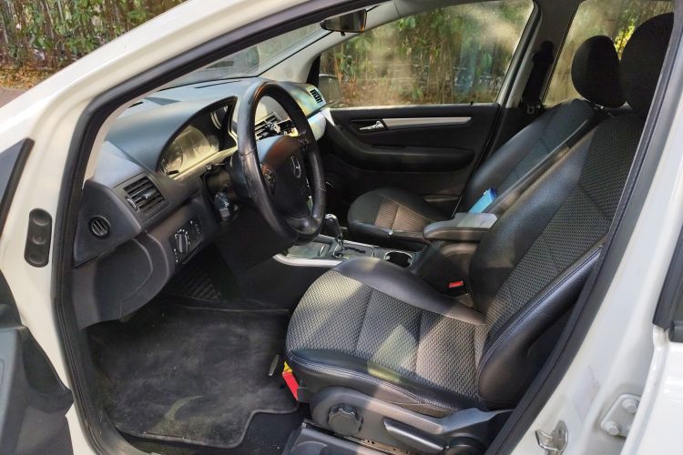 Used Mercedes-Benz A-Class 2011 A 160 Left Front Seat