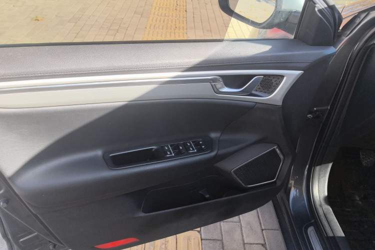 Used Geely Auto Emgrand GL 2017 1.8L Manual Elite Model