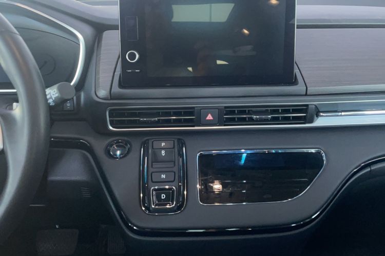 Used Honda Elysion 2022 2.0L eHEV Luxury First Edition