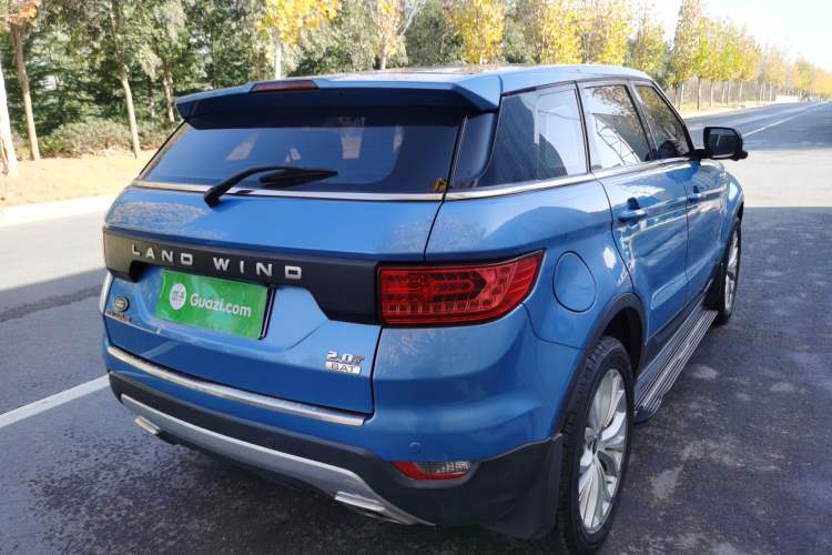 Used Land X7 2015 2.0T Panoramic Prestige Edition
