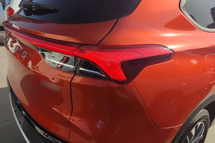 Used SAIC MAXUS D60 2022 1.5T Automatic Smart Edition 6 Seats
