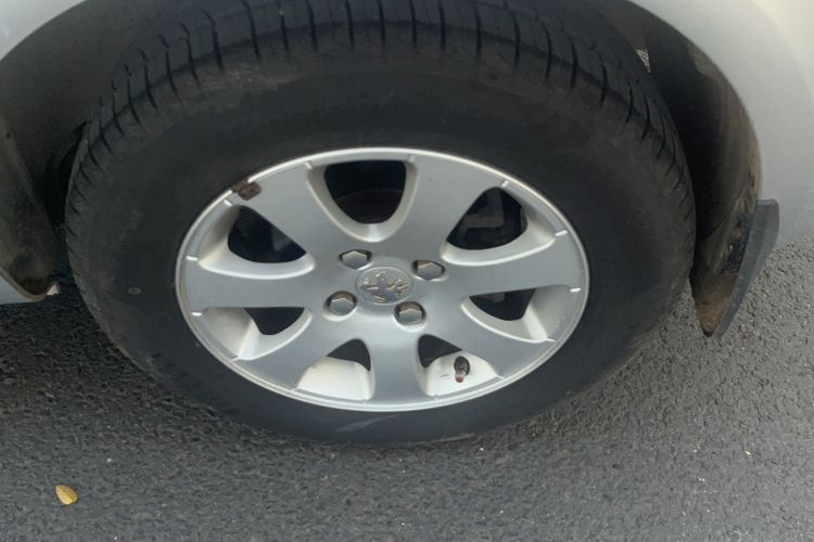 Used Peugeot 307 2012 Hatchback 1.6L Manual Comfort Edition
