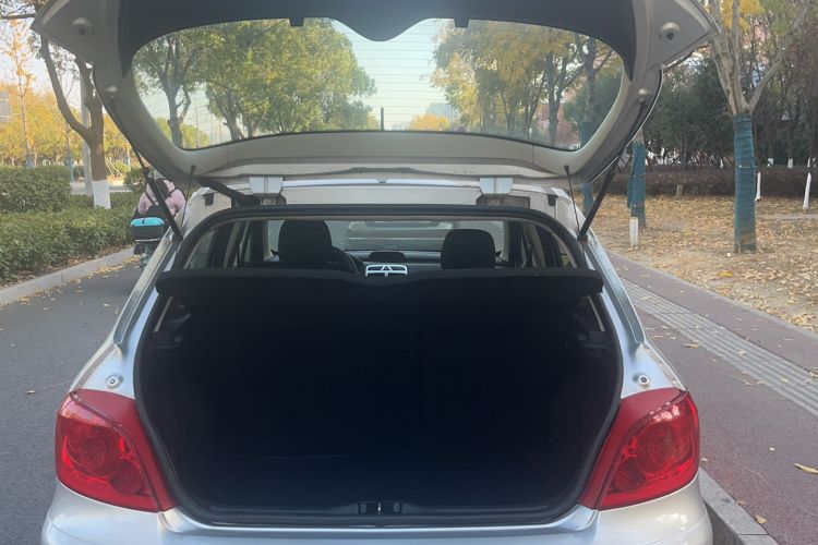 Used Peugeot 307 2012 Hatchback 1.6L Manual Comfort Edition
