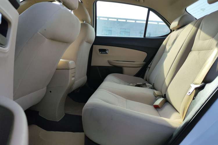 Used Chery E3 2015 1.5L Manual Fashion Model