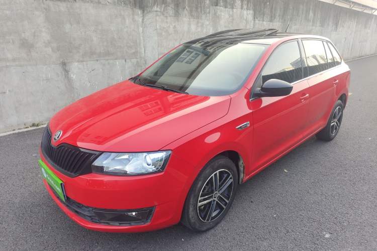 Used Skoda Rapid Spaceback 2016 Revised 1.6L Automatic Smart Drive Version