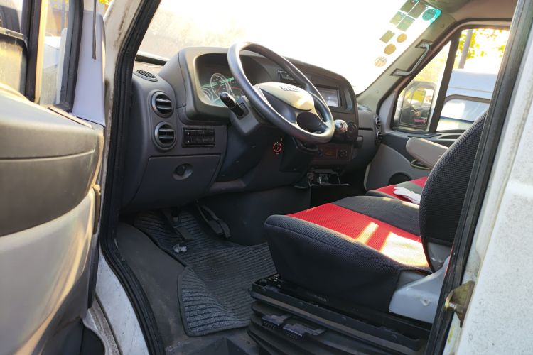 Used Iveco Power Daily 2012 2.5T-A32 Base Version
