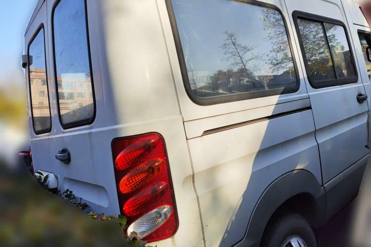 Used Iveco Power Daily 2012 2.5T-A32 Base Version
