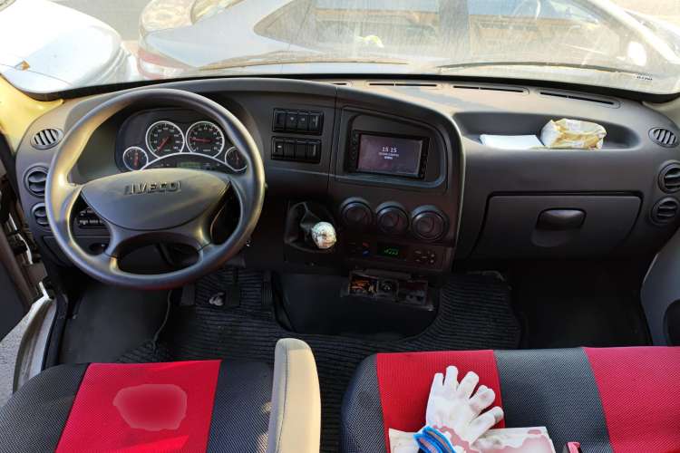 Used Iveco Power Daily 2012 2.5T-A32 Base Version
