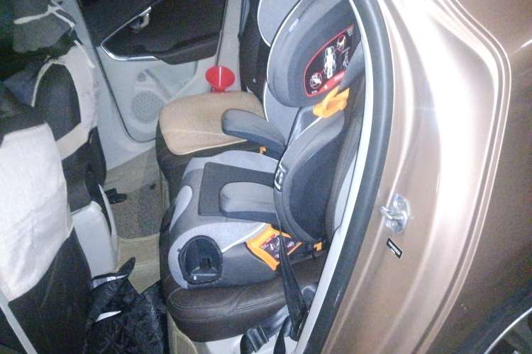 Used Volvo V40 2016 T4 Smart Luxury Edition