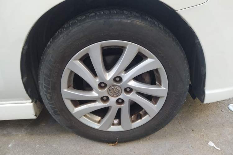 Used Mazda Mazda 5 2011 2.0L Automatic Luxury Edition
