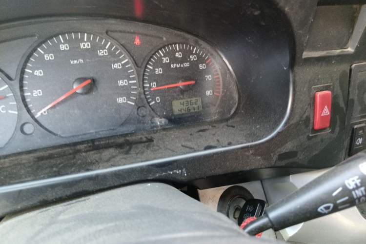 Used Jinbei Hiace 2018 2.0L Fifth-Generation Kuaiyun Standard Version Standard Roof 6 Seats V19S