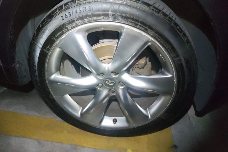 Used Infiniti FX 2010 FX35 Ultimate Edition
