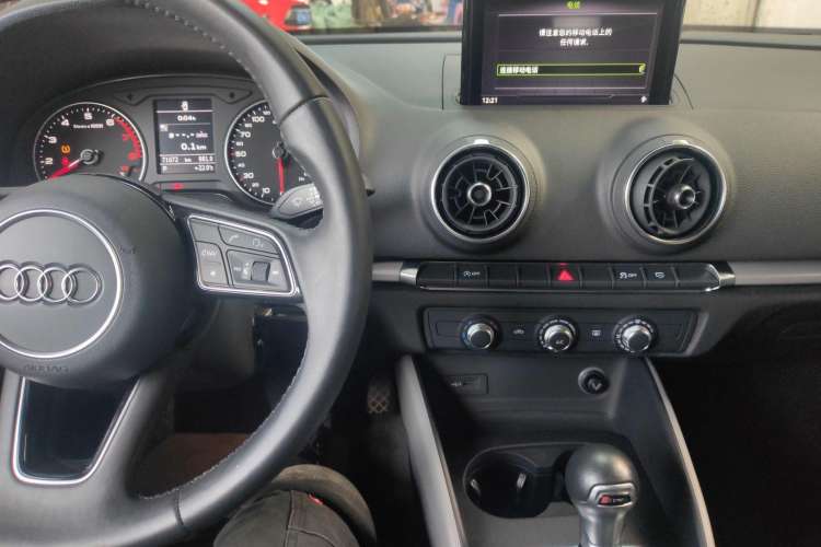 Used Audi A3 2018 30th Anniversary Edition Sportback 35 TFSI Ambition Model
