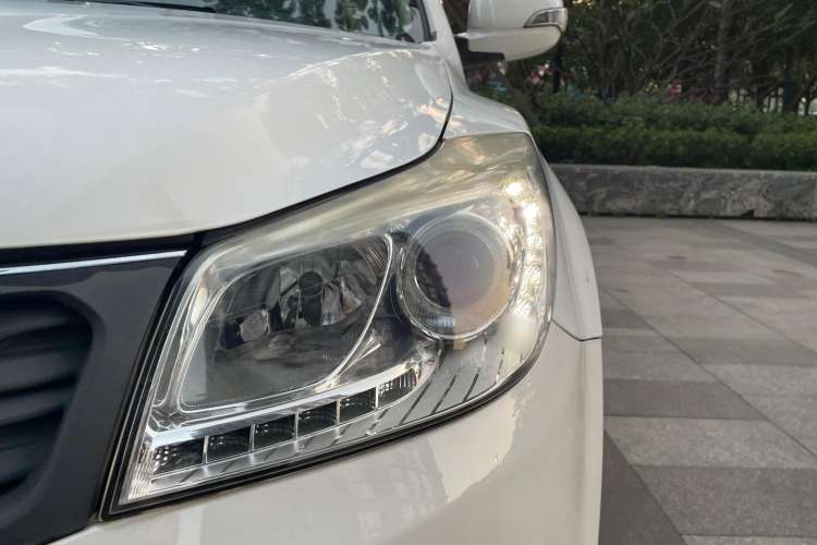 Used Haima S7 2015 2.0L Automatic ZhiShang Version