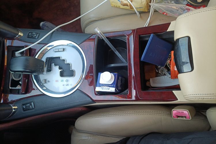 Used Toyota Reiz 2008 2.5S Special Commemorative Edition Gear Lever