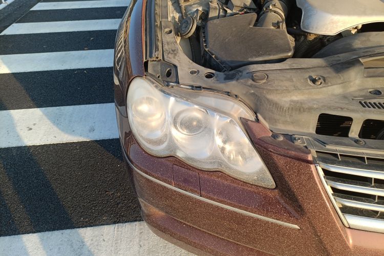 Used Toyota Reiz 2008 2.5S Special Commemorative Edition Right Front Headlight