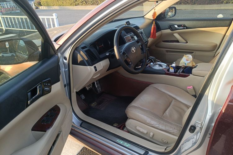 Used Toyota Reiz 2008 2.5S Special Commemorative Edition Driver Seat