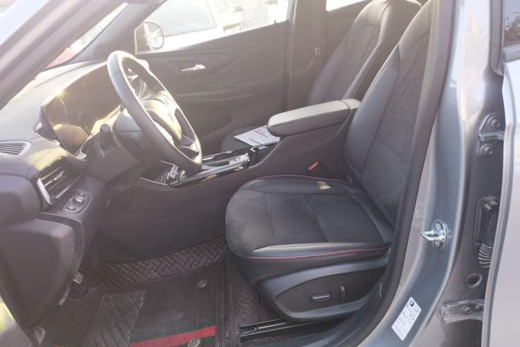 Used Buick Envista 2022 1.5T GS Fuel-Efficient Version
