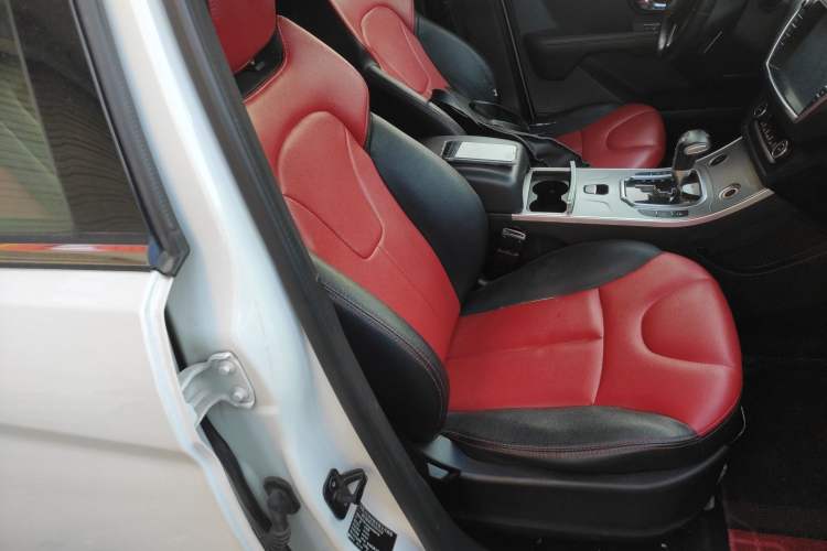 Used Land X7 2016 2.0T Panoramic Deluxe Edition