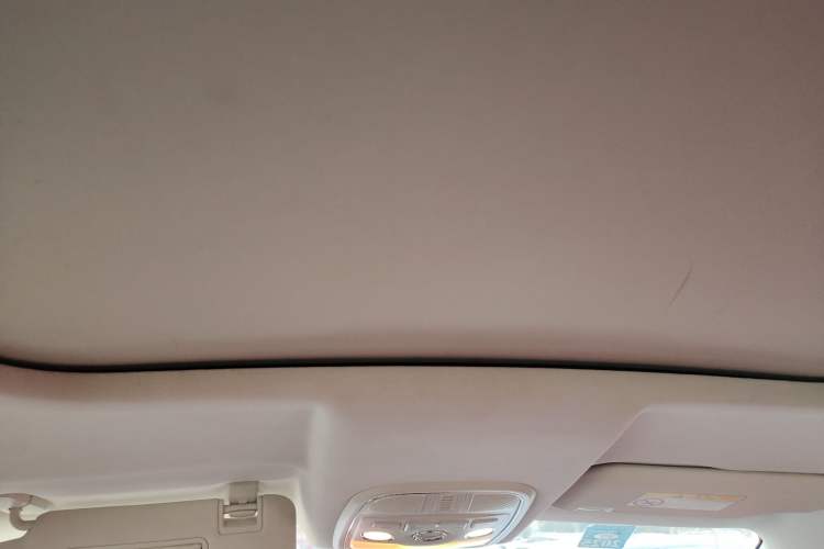 Used Haval H2s 2017 Red-Label 1.5T Dual-Clutch Elite Model
