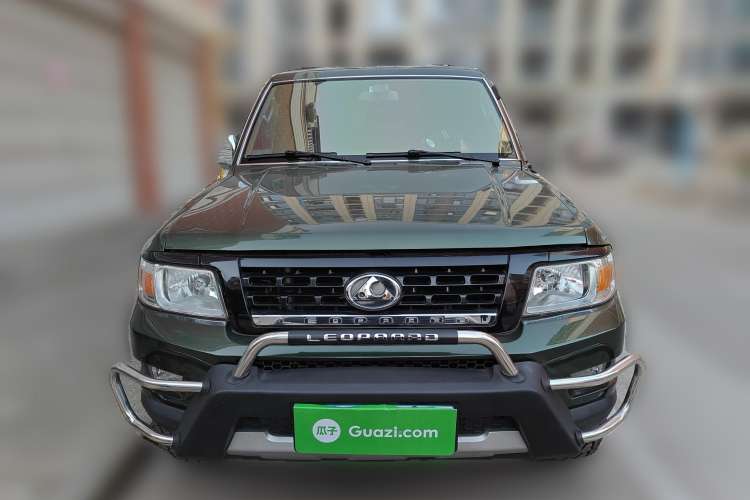 Used Leopaard Q6 2015 2.4L Manual 4x4 Excellence Edition
