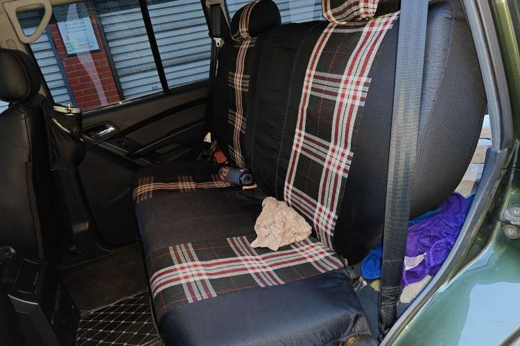 Used Leopaard Q6 2015 2.4L Manual 4x4 Excellence Edition
