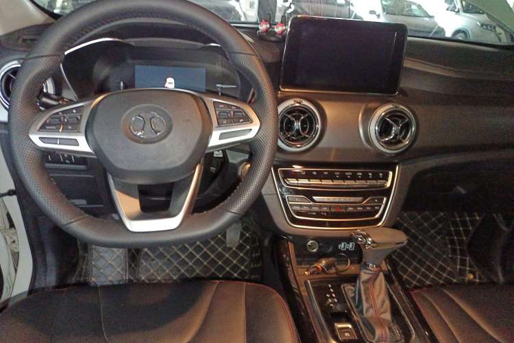 Used BAIC Beijing X5 2019 1.5T CVT New Smart Version China VI Emission Standard
