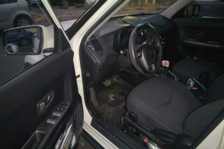 Used Kia Soul 2012 1.6L AT GL