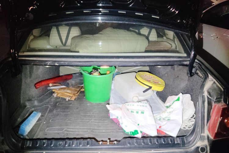 Used Volkswagen Santana Vista 2008 1.8L Manual Comfort Edition Trunk