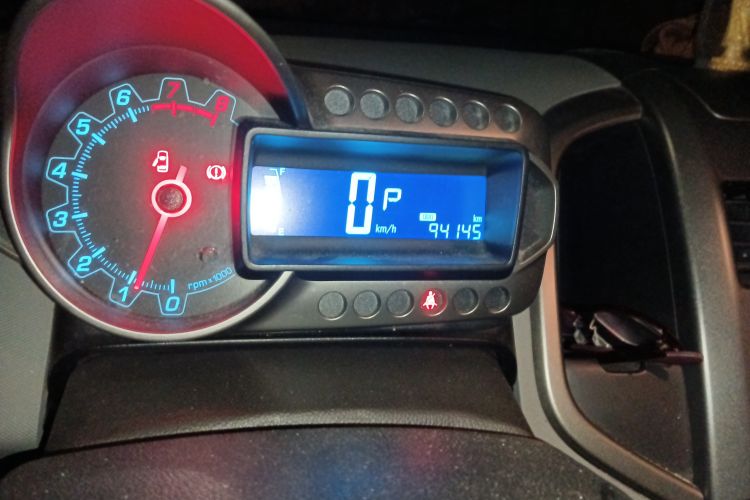 Used Chevrolet Aveo Sonic 2011 Sedan 1.4L Automatic SE