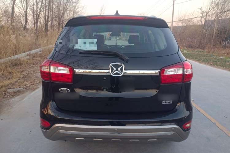 Used JMC Yusheng S350 2016 2.0T Automatic Two-Wheel Drive Gasoline Ultra-Luxury 5-Seater
