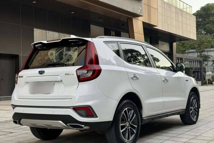Used Geely Auto Vision X6 2019 1.4T CVT 4G Connected Flagship Version China VI Standard