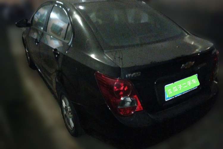 Used Chevrolet Aveo Sonic 2011 Sedan 1.4L Automatic SE