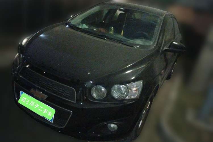 Used Chevrolet Aveo Sonic 2011 Sedan 1.4L Automatic SE