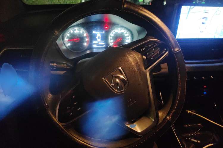 Used Baojun 530 2018 1.5T Manual Luxury Version National V
