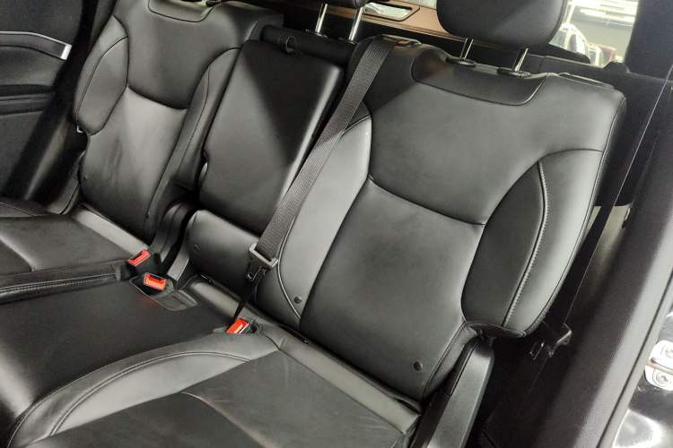 Used Jeep Commander 2018 2.0T Four-Wheel Drive Prestige Edition China V