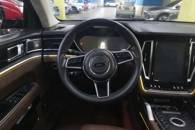 Used Zotye T700 2017 1.8T Dual-Clutch Prestige Model
